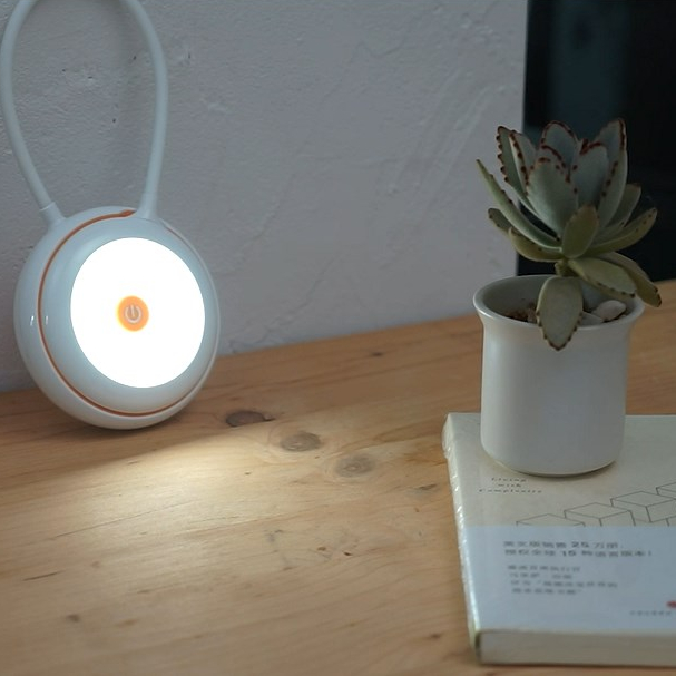 چراغ مطالعه و همراه شارژی YOYO Lamp مدل JP-sxd